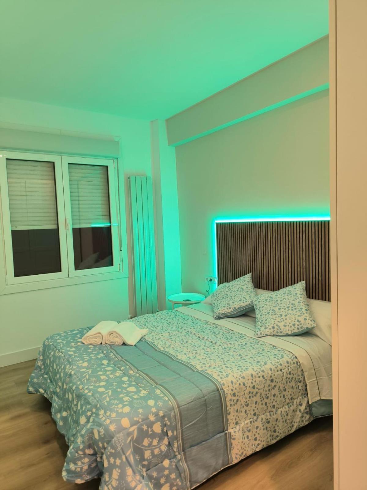 18 Habitacion En Vivienda Centrica ビルバオ エクステリア 写真