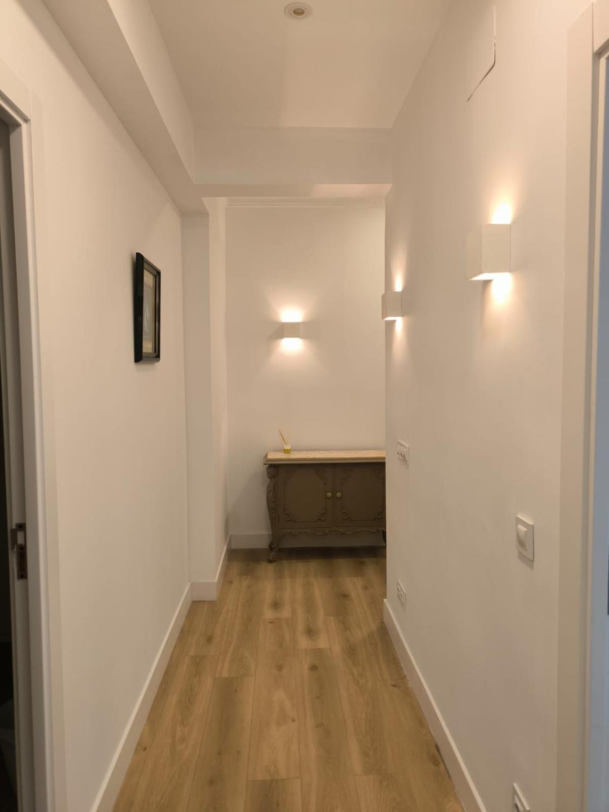 18 Habitacion En Vivienda Centrica ビルバオ エクステリア 写真