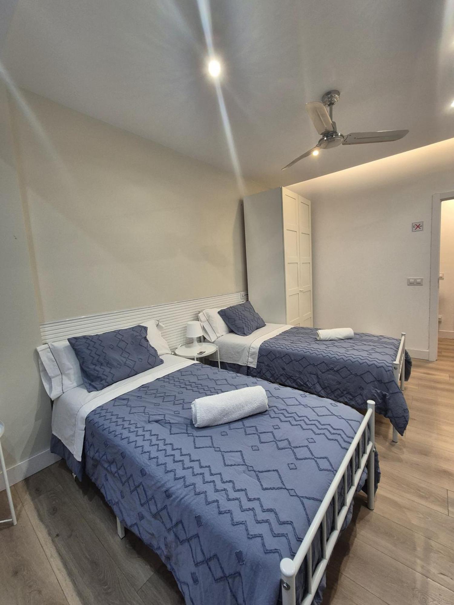 18 Habitacion En Vivienda Centrica ビルバオ エクステリア 写真